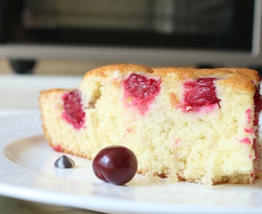 Vişnəli piroqun hazirlanmasi-çox dadli və ləzzətli